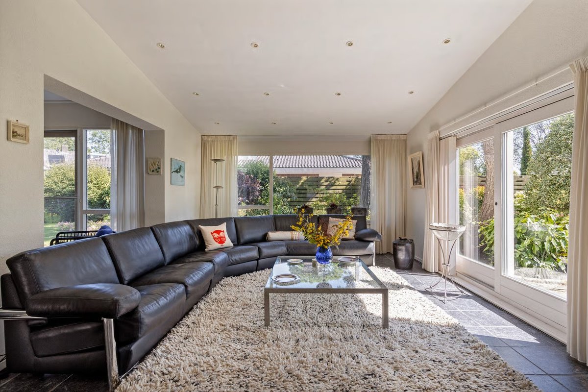 Pour la mise en scène virtuelle